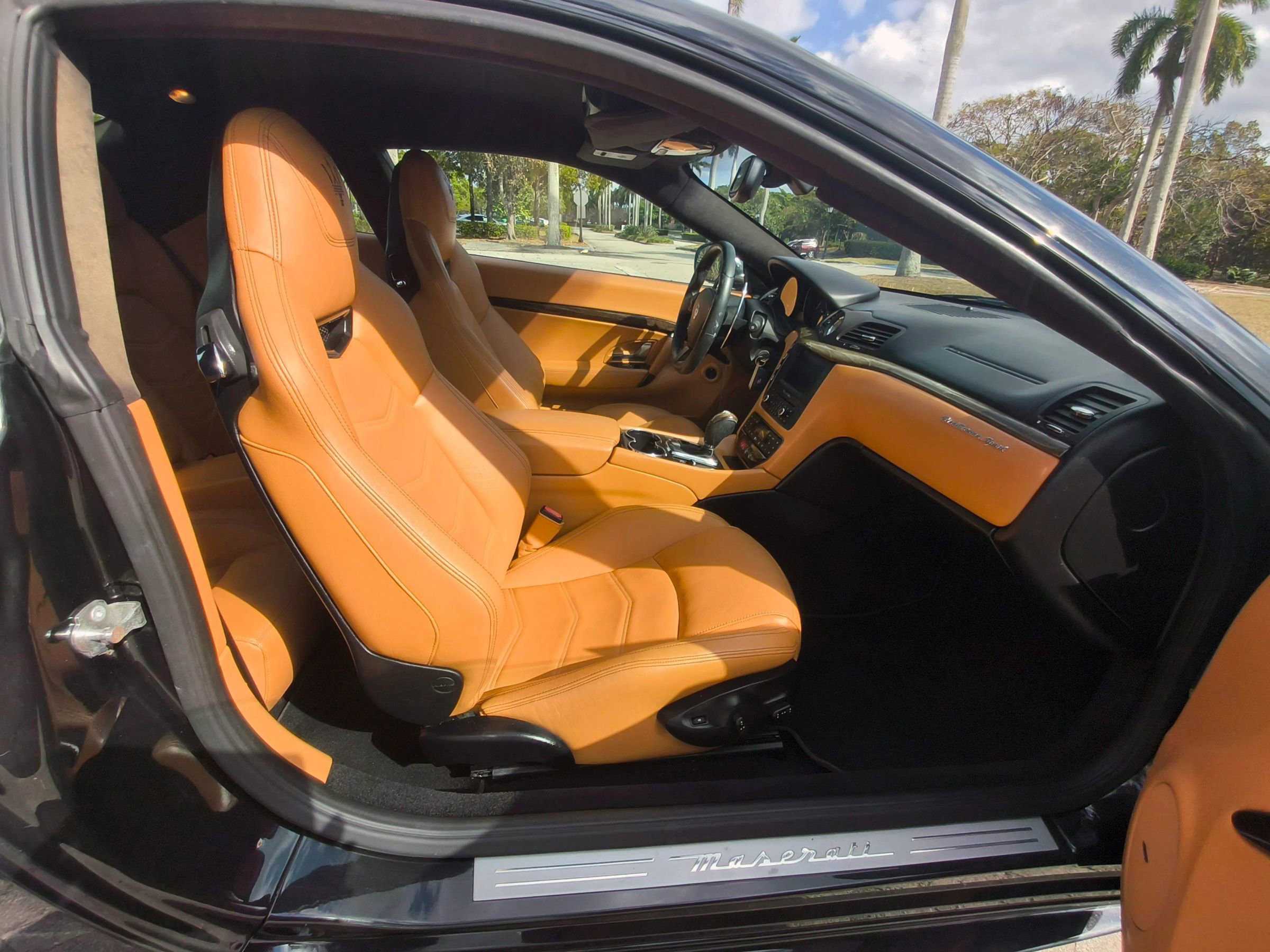 Used 2016 Maserati GranTurismo Sport image 30