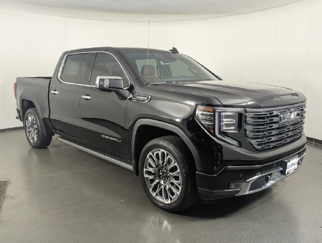 Used 2025 GMC Sierra 1500 Denali Ultimate AWD/4WD image 2