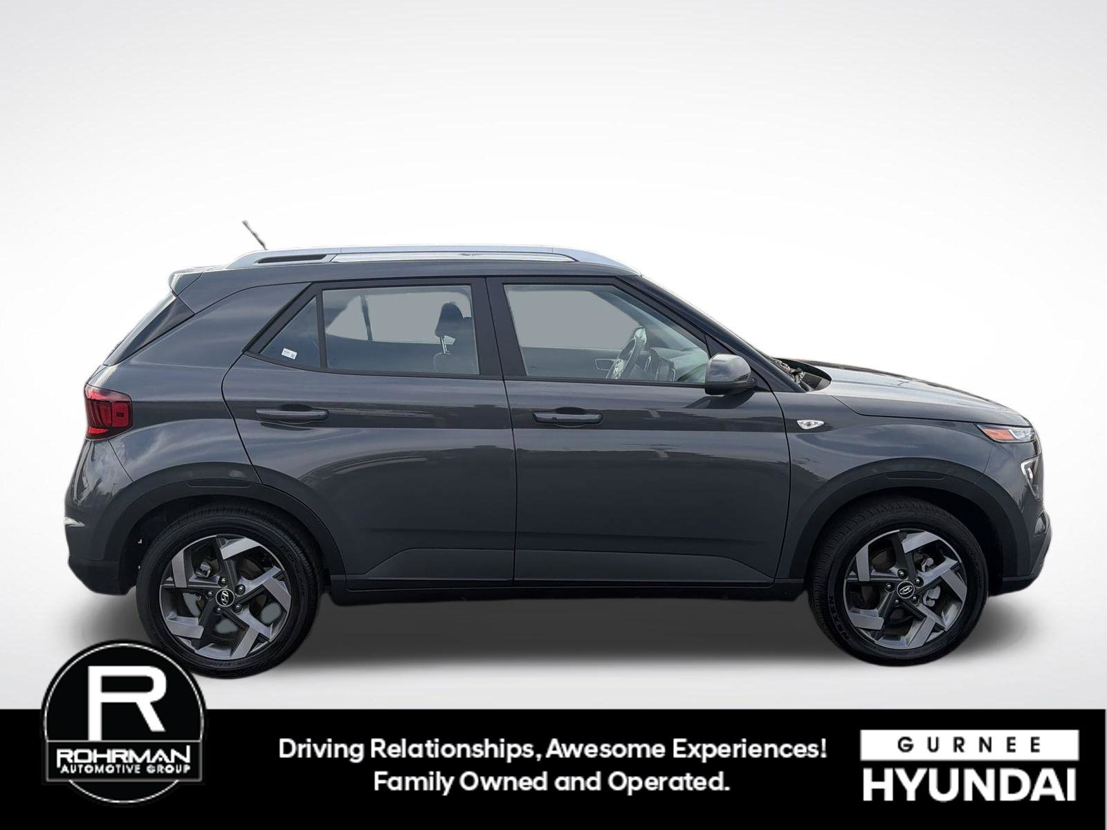 Used 2026 Hyundai Venue SEL FWD image 11