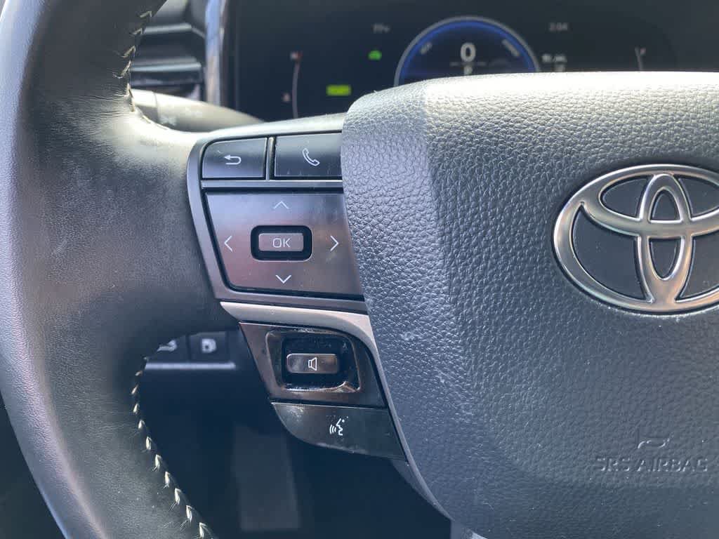 Used 2025 Toyota Camry SE FWD image 20