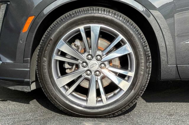 Used 2020 Cadillac XT6 Premium Luxury image 27