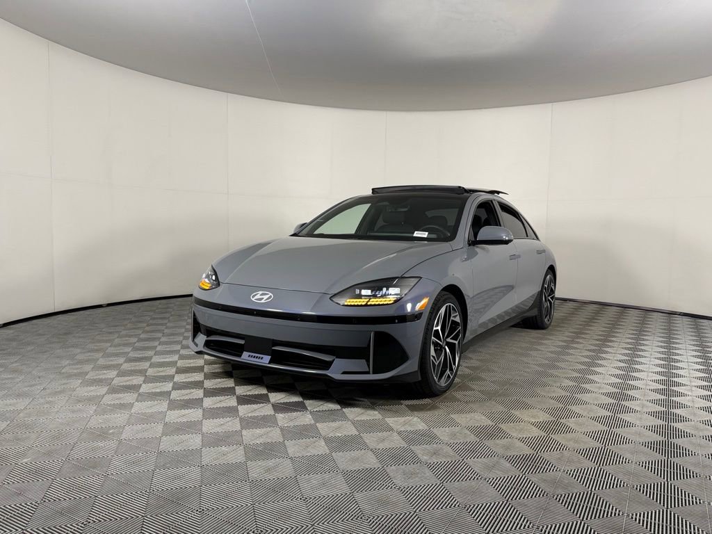 Used 2024 Hyundai Ioniq 6 Limited image 3