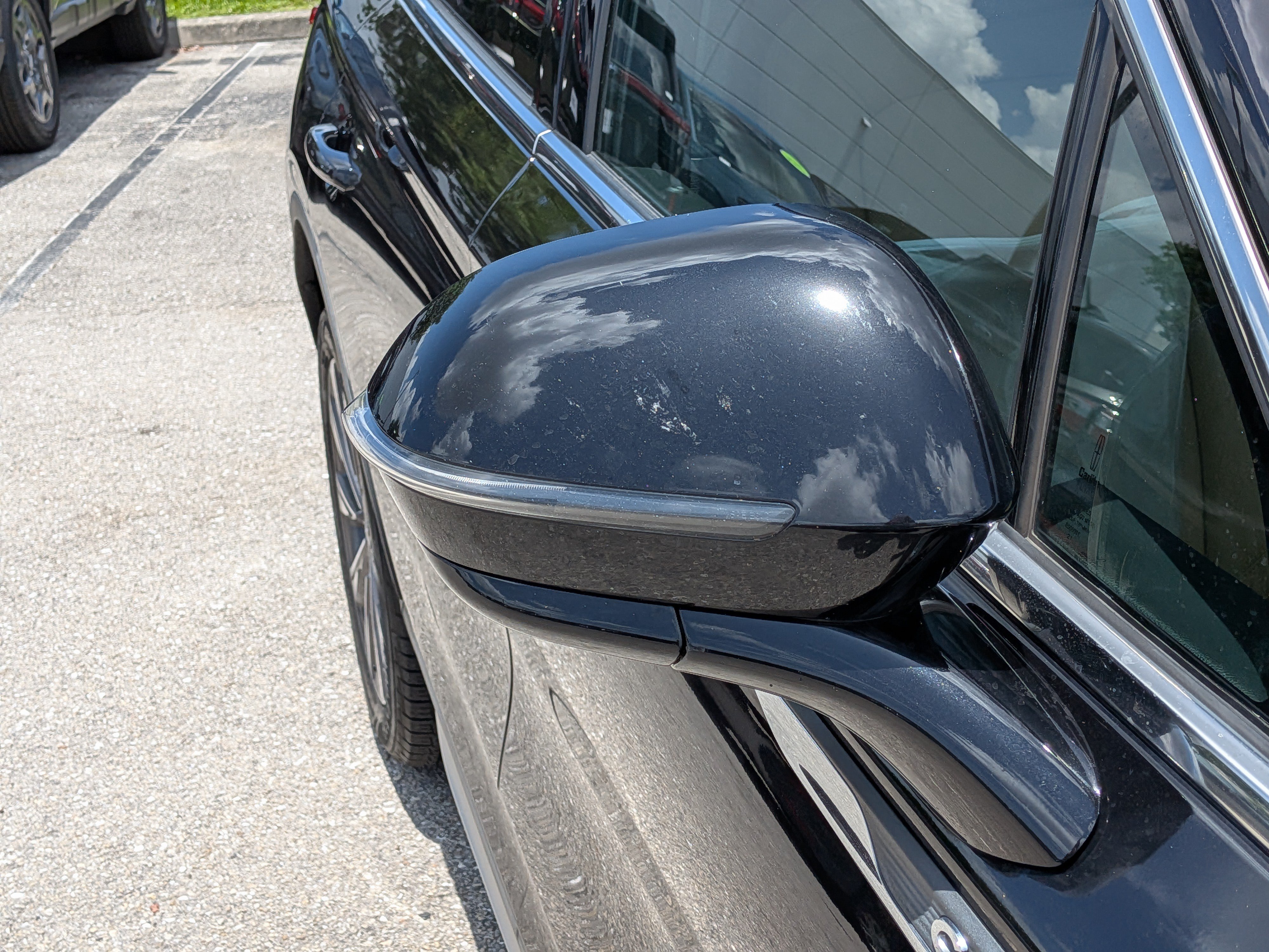 Used 2021 Lincoln Corsair Reserve FWD image 12