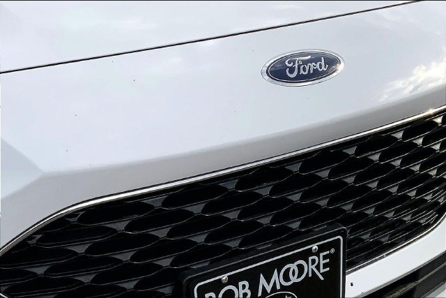 Used 2022 Ford Escape SE FWD image 32