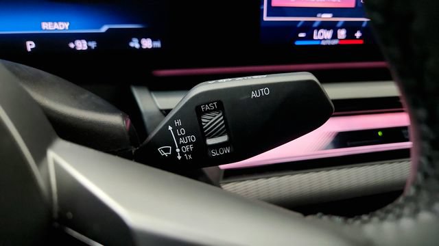 Used 2026 BMW i5 eDrive40 w/ M Sport Package RWD image 61