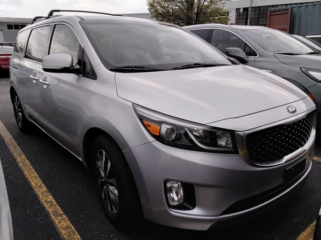 Used 2015 Kia Sedona SX image 12