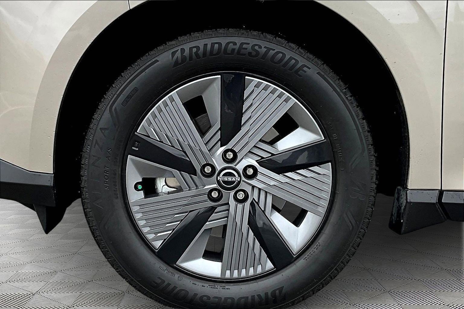 Used 2025 Nissan Murano SL image 35