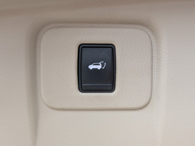Used 2015 Nissan Murano Platinum w/ Platinum Technology Package AWD/4WD image 32
