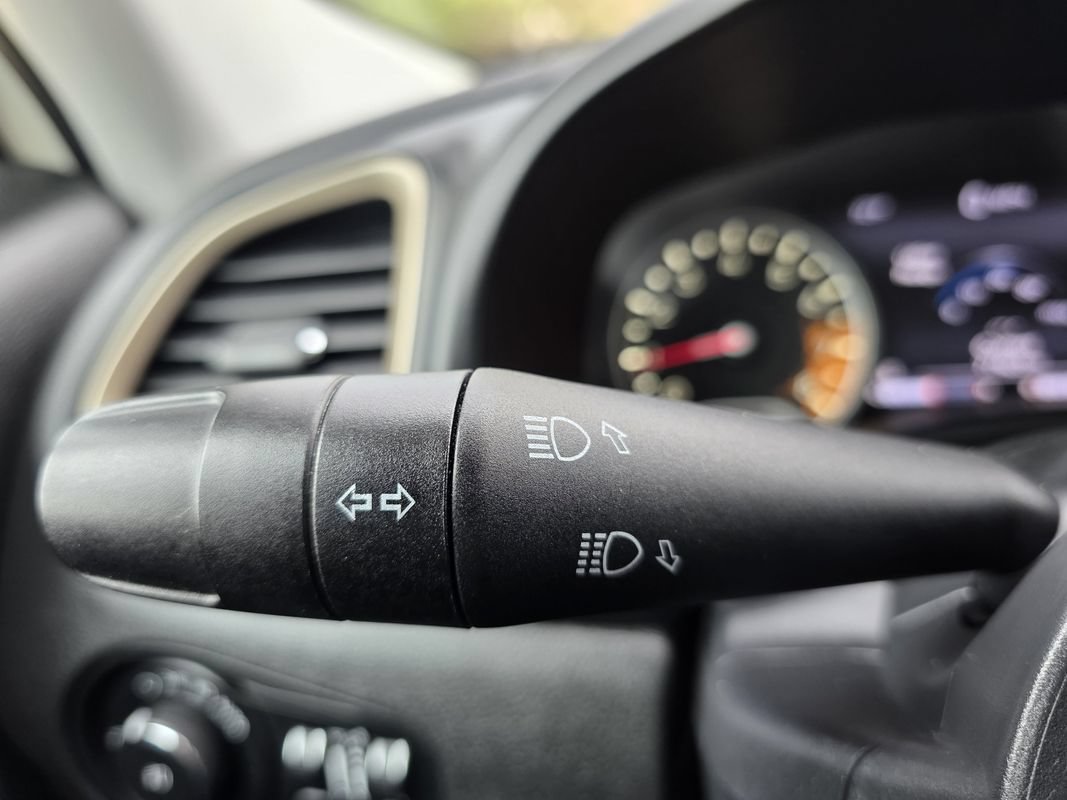 Used 2015 Jeep Renegade Limited AWD/4WD image 33
