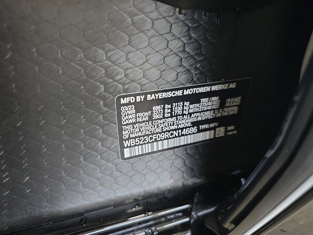 Used 2024 BMW iX xDrive50 w/ Sport Package image 34