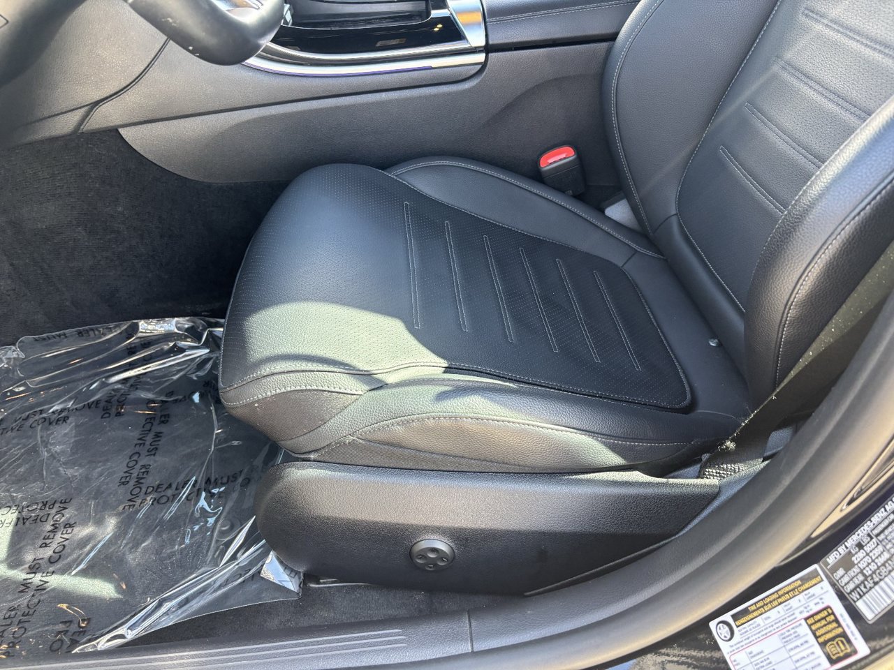 Used 2022 Mercedes-Benz C 300 Sedan image 19
