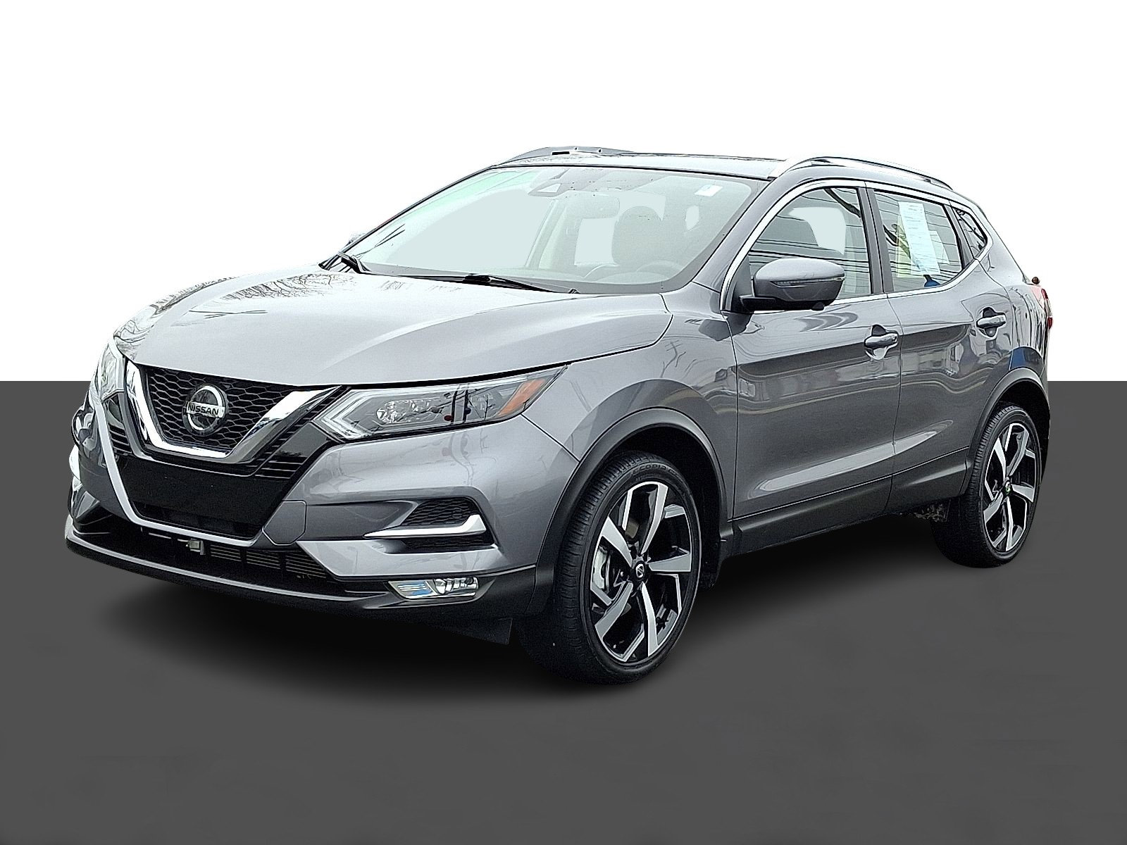 Used 2022 Nissan Rogue Sport SL w/ Premium Package image 3