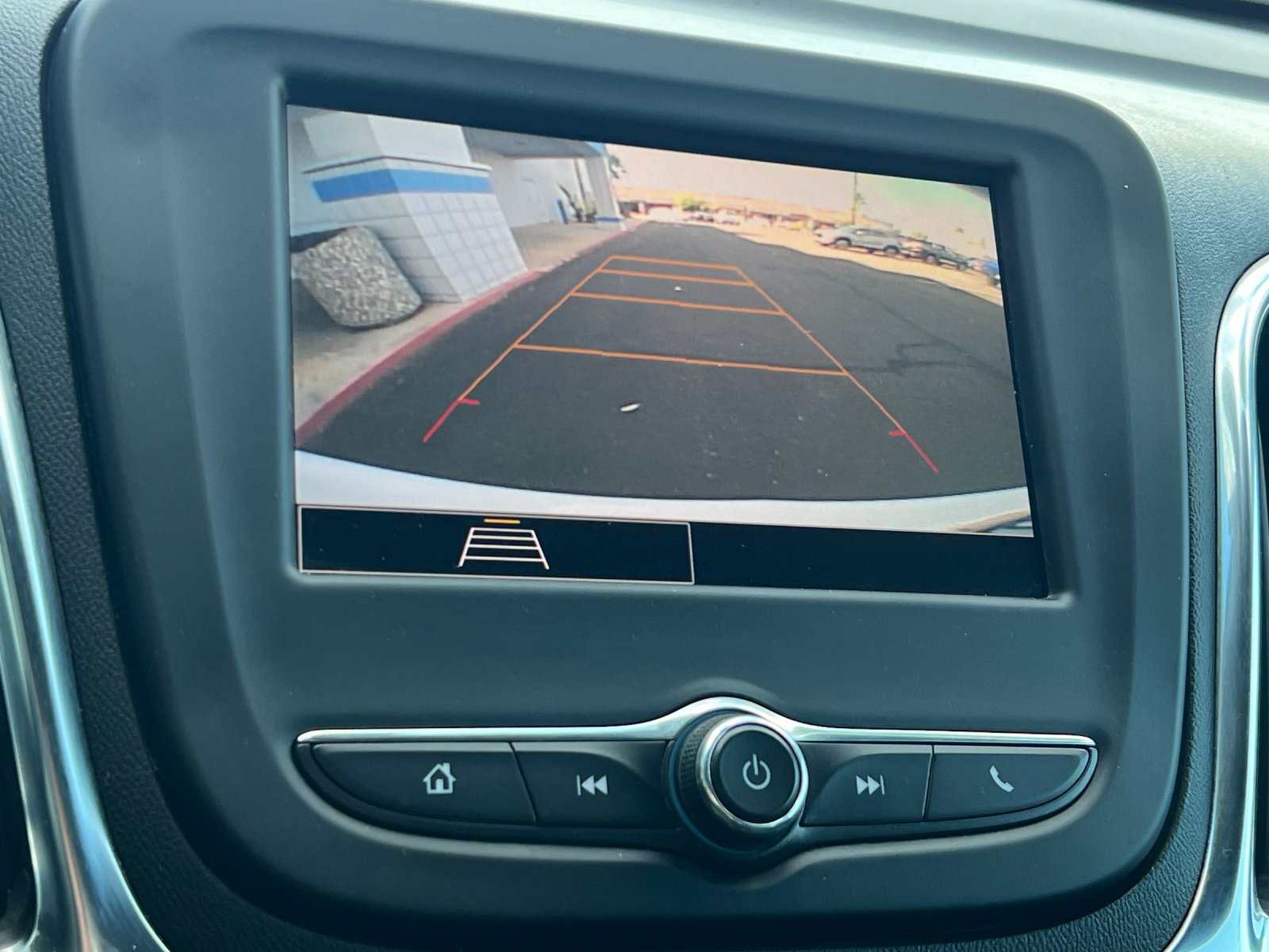 Used 2022 Chevrolet Equinox LT FWD image 19
