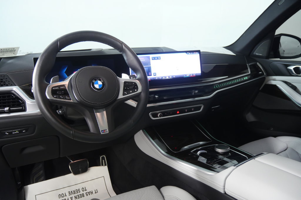 Certified 2025 BMW X5 xDrive40i w/ M Sport Package AWD/4WD image 18