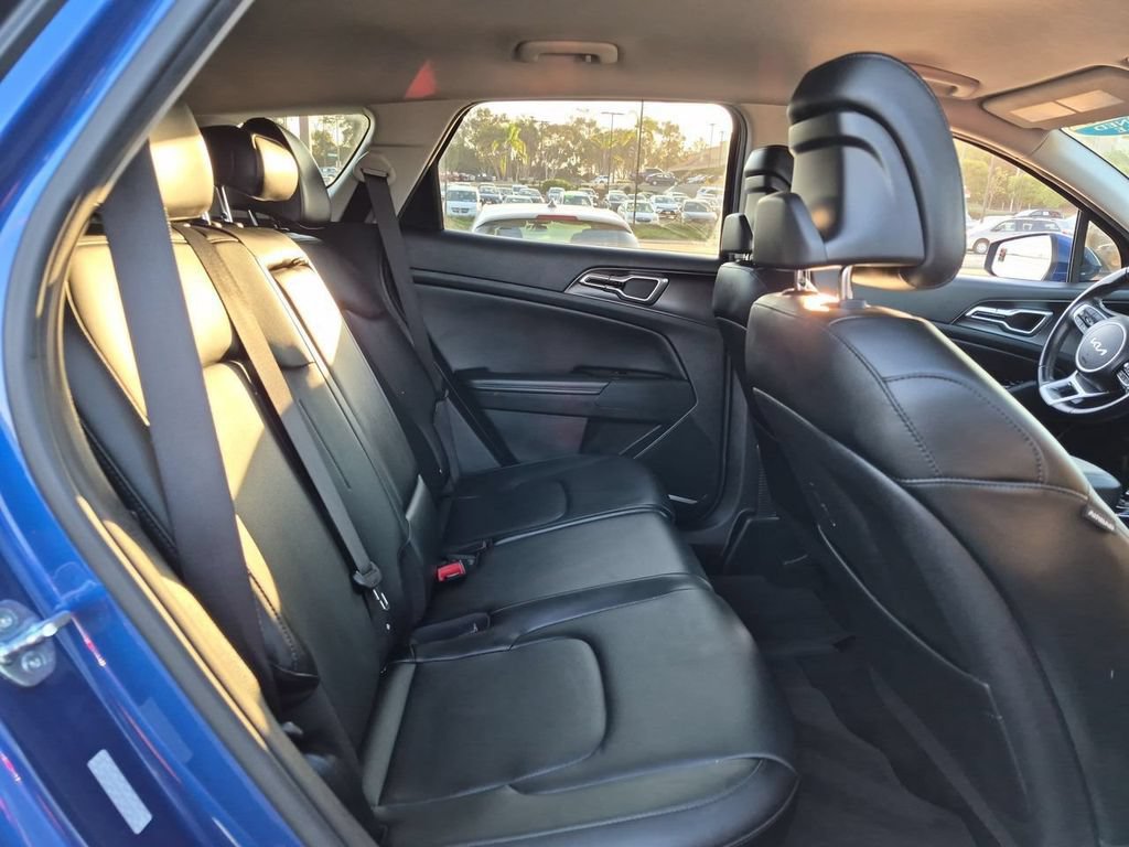 Certified 2023 Kia Sportage EX FWD image 27