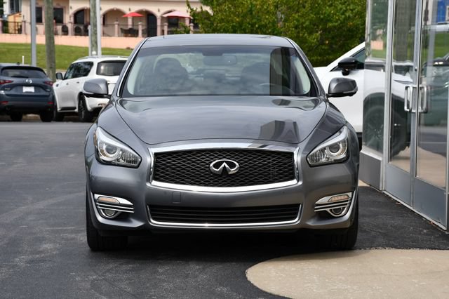 Used 2015 INFINITI Q70 3.7 w/ Deluxe Touring Package AWD/4WD image 12