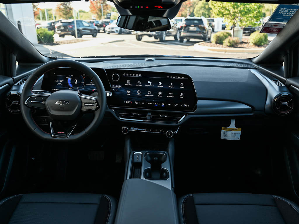 New 2025 Chevrolet Equinox EV RS w/ LPO, Trailering Package image 12
