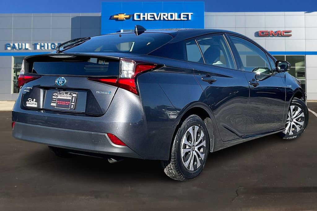 Used 2020 Toyota Prius LE image 6