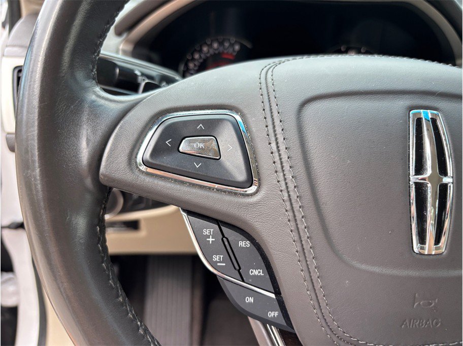 Used 2018 Lincoln MKZ Select w/ Select Plus Package FWD image 24
