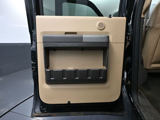 Used 2011 Ford F250 Lariat w/ Lariat Interior Pkg AWD/4WD image 33