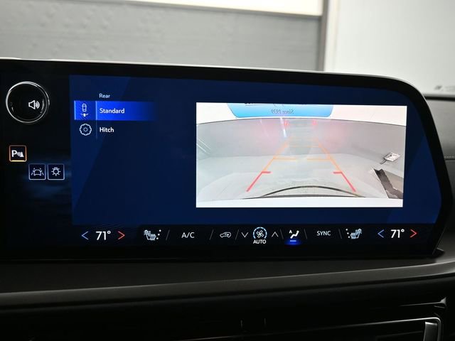New 2026 Chevrolet Traverse LT image 19