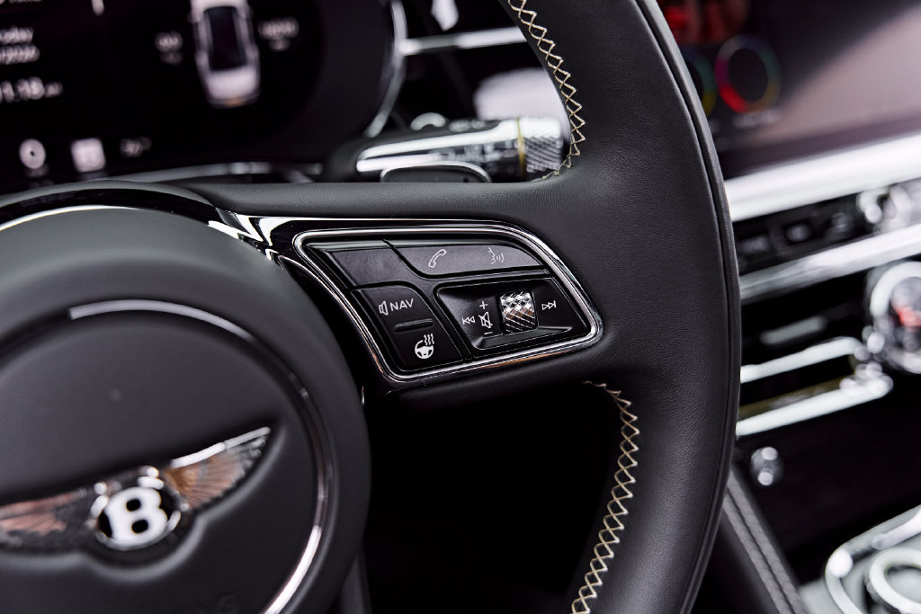 Used 2023 Bentley Flying Spur V8 AWD/4WD image 63