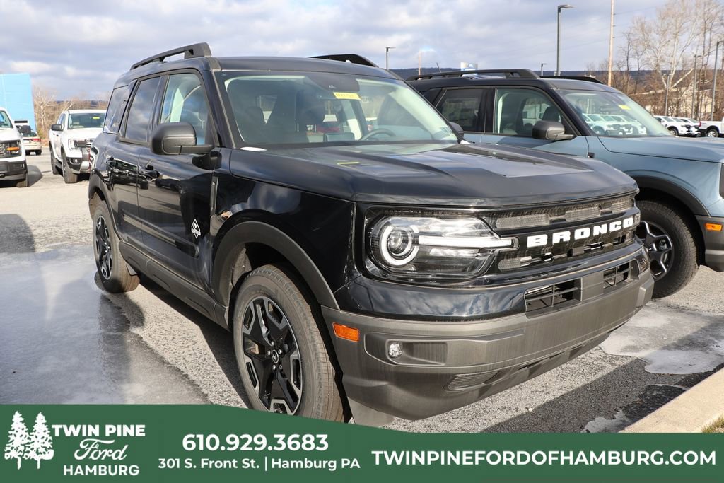 Used 2024 Ford Bronco Sport Outer Banks w/ Tech Package AWD/4WD video 1