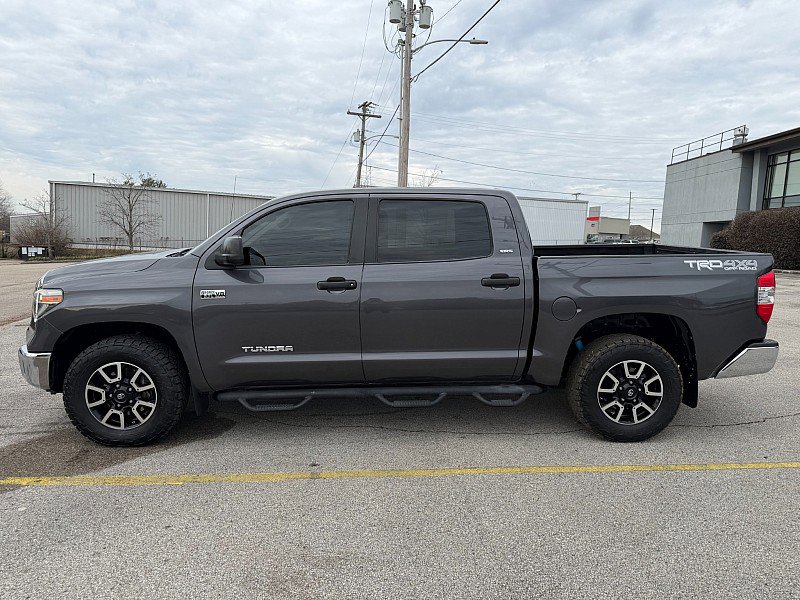 Used 2018 Toyota Tundra SR5 w/ TRD Off Road Package image 5