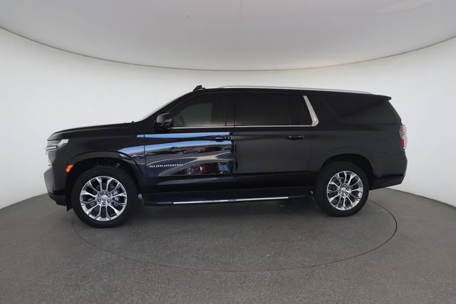 Used 2023 Chevrolet Suburban LT w/ LT Signature Plus Package AWD/4WD image 6