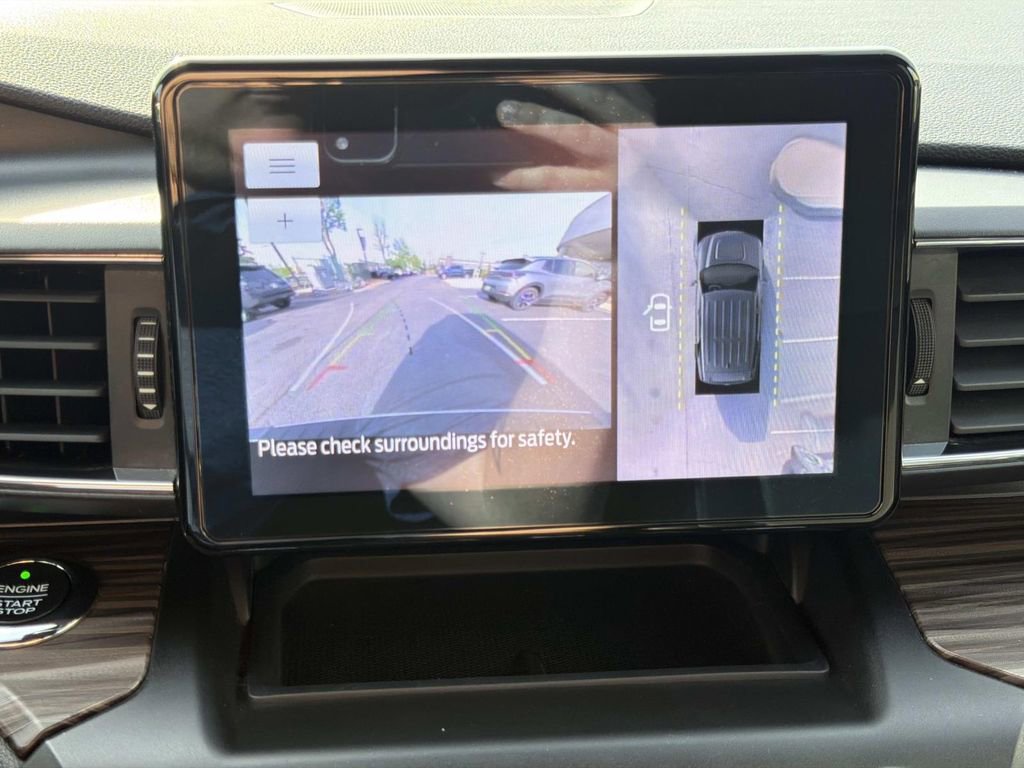 Used 2020 Ford Explorer Limited w/ Class III Trailer Tow Package AWD/4WD image 36