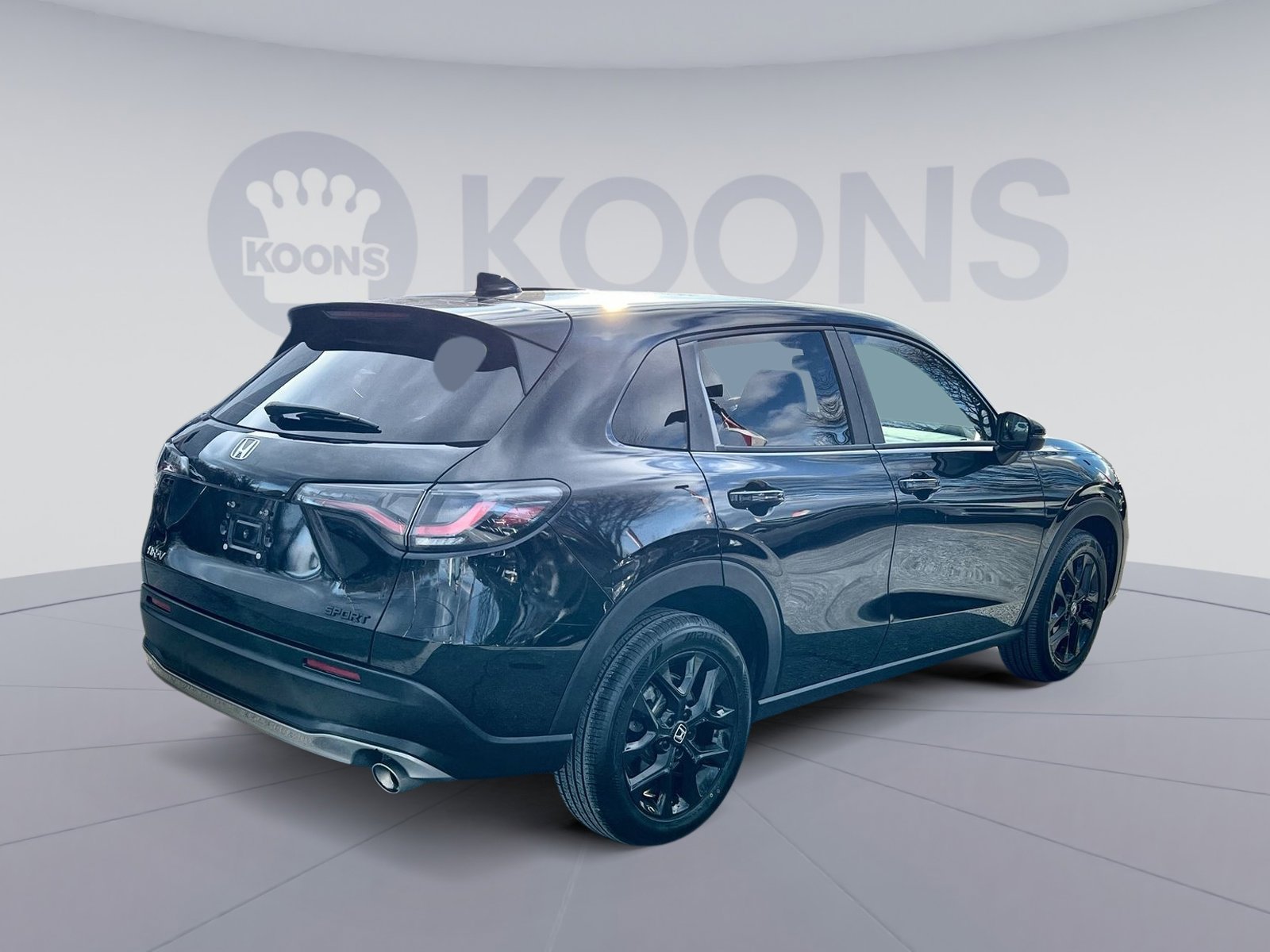 Used 2023 Honda HR-V Sport image 7