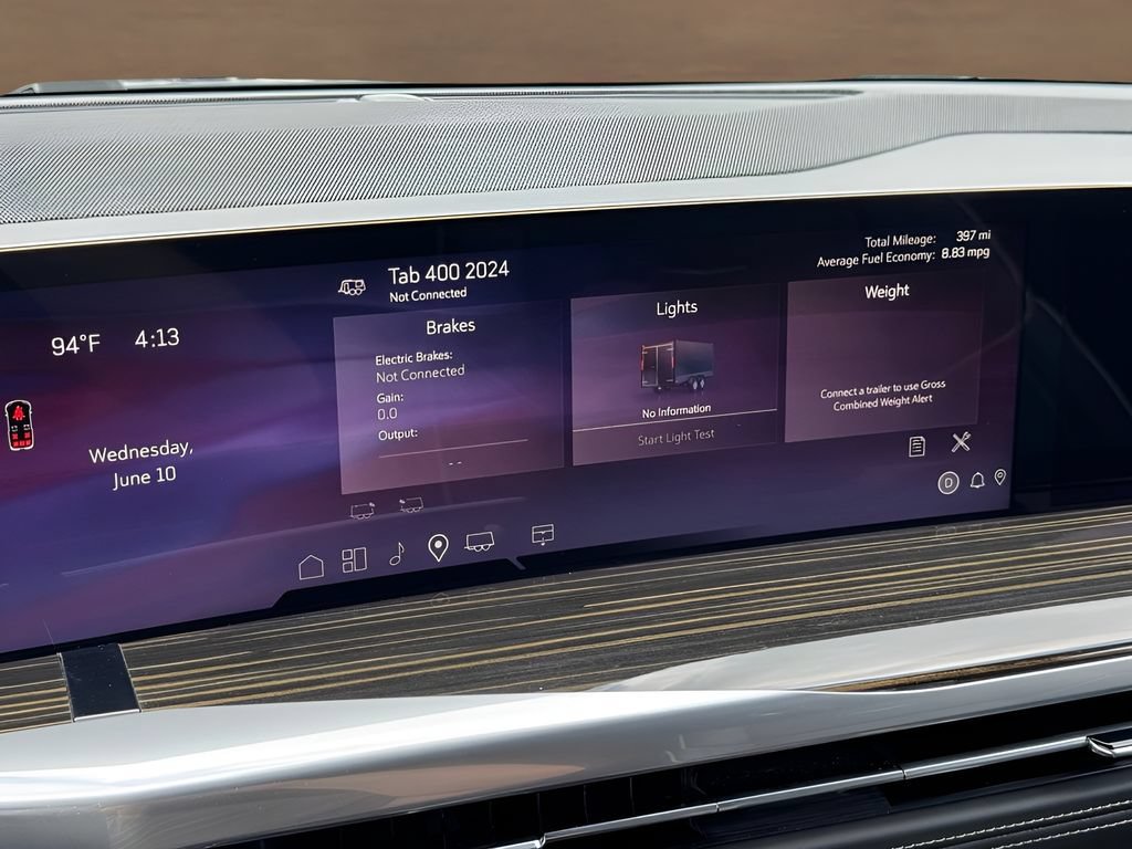 Certified 2025 Cadillac Escalade Premium Luxury AWD/4WD image 26