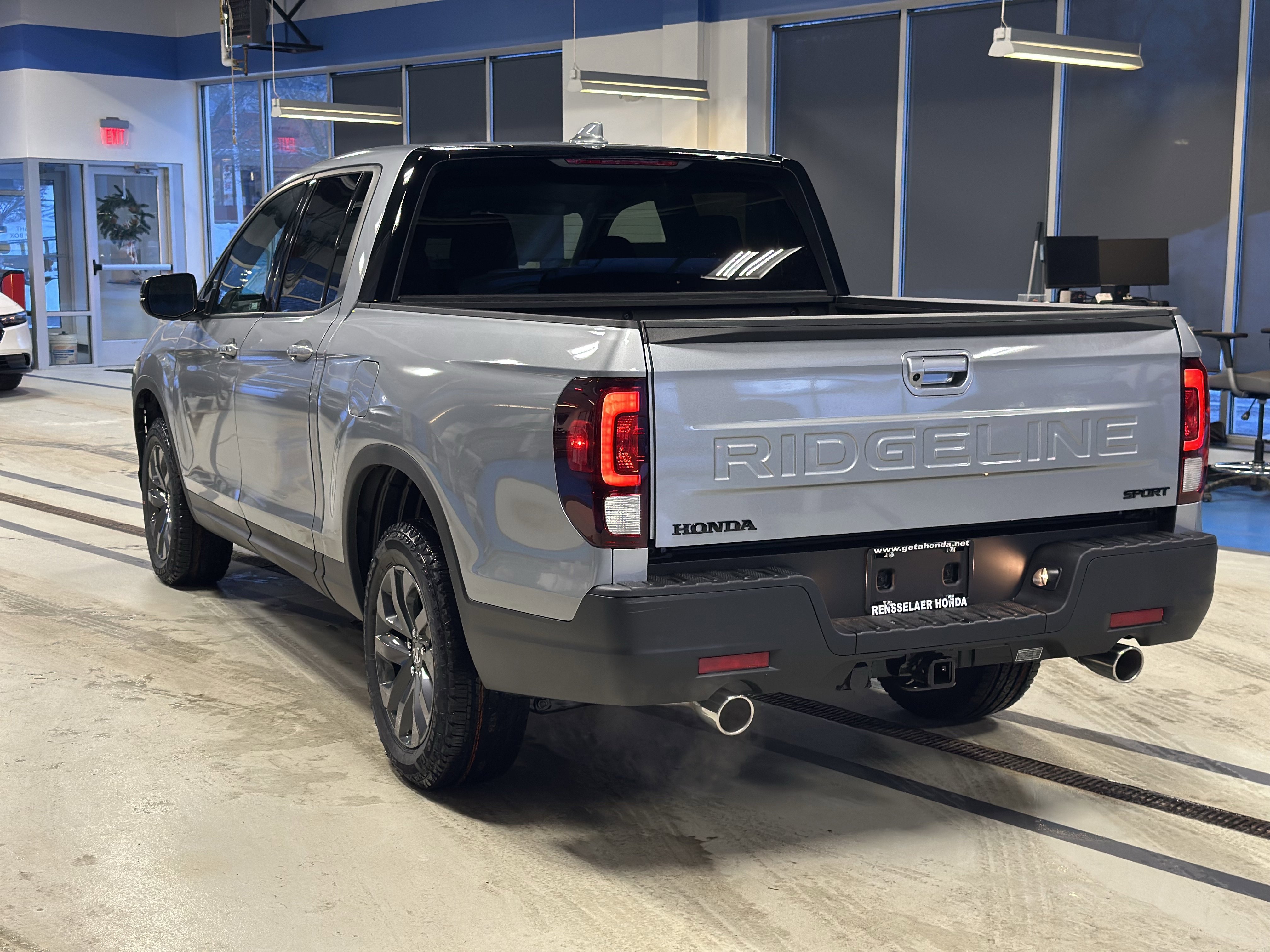 New 2026 Honda Ridgeline Sport image 8