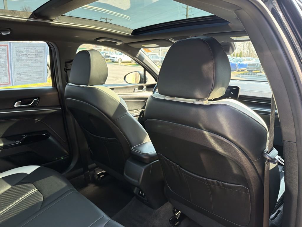 Used 2025 Kia K5 GT-Line w/ GT-Line Premium Package FWD image 14