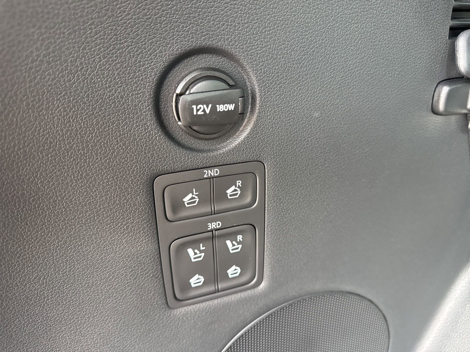 Used 2025 Hyundai Palisade Calligraphy image 12