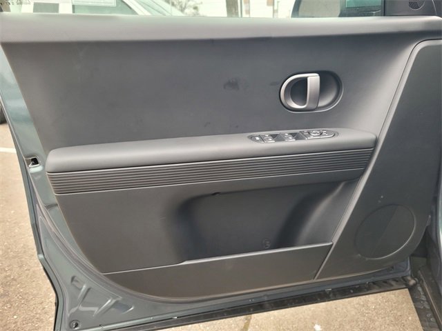 New 2026 Hyundai Ioniq 5 SE image 17