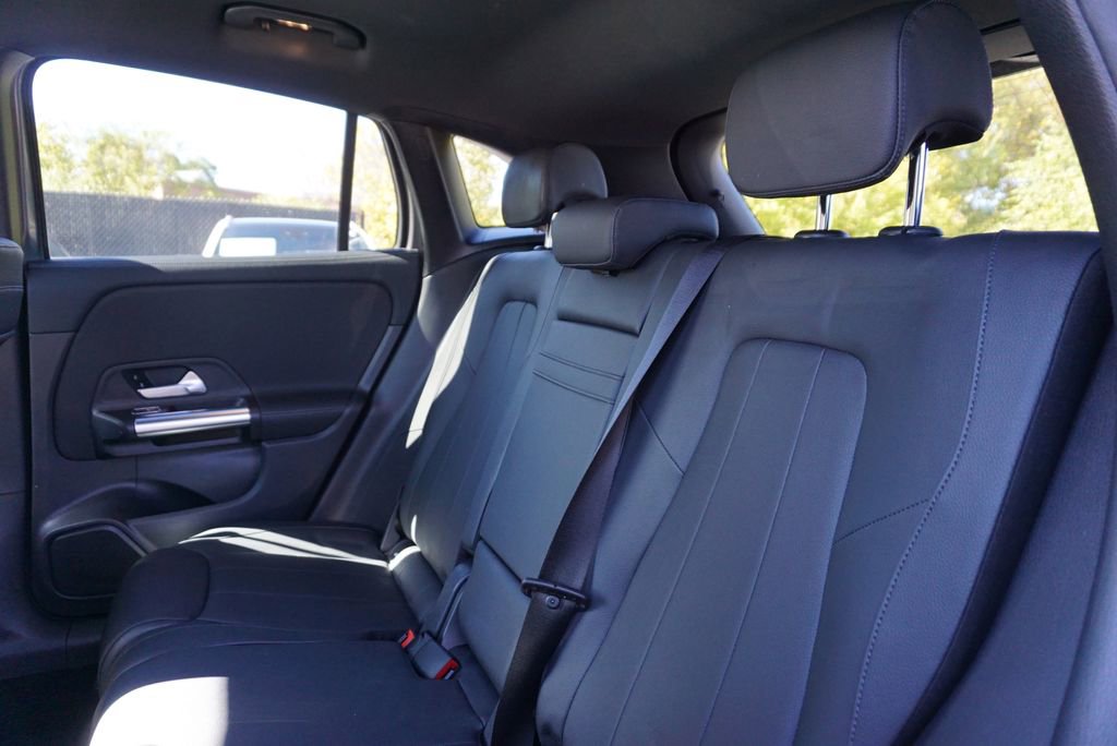 Certified 2021 Mercedes-Benz GLA 250 4MATIC image 13