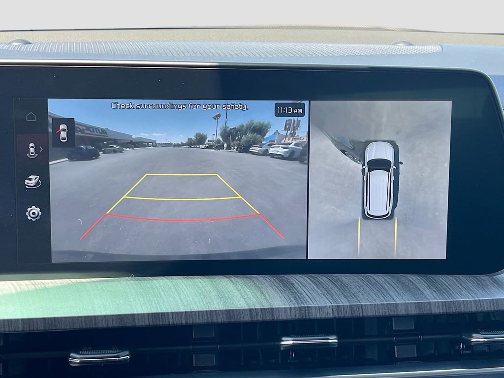 Used 2024 Kia Telluride SX w/ Towing Package image 14