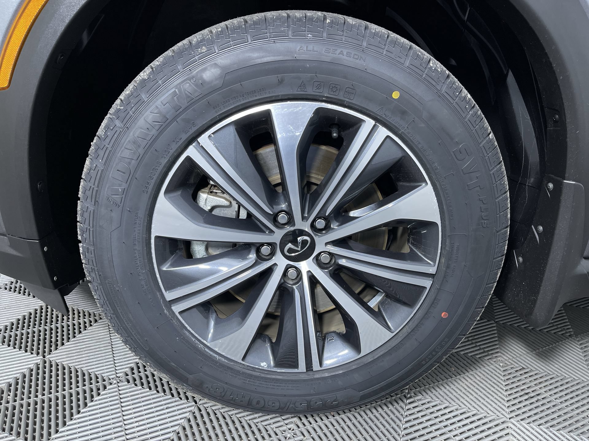 Used 2023 INFINITI QX60 Pure AWD/4WD image 26