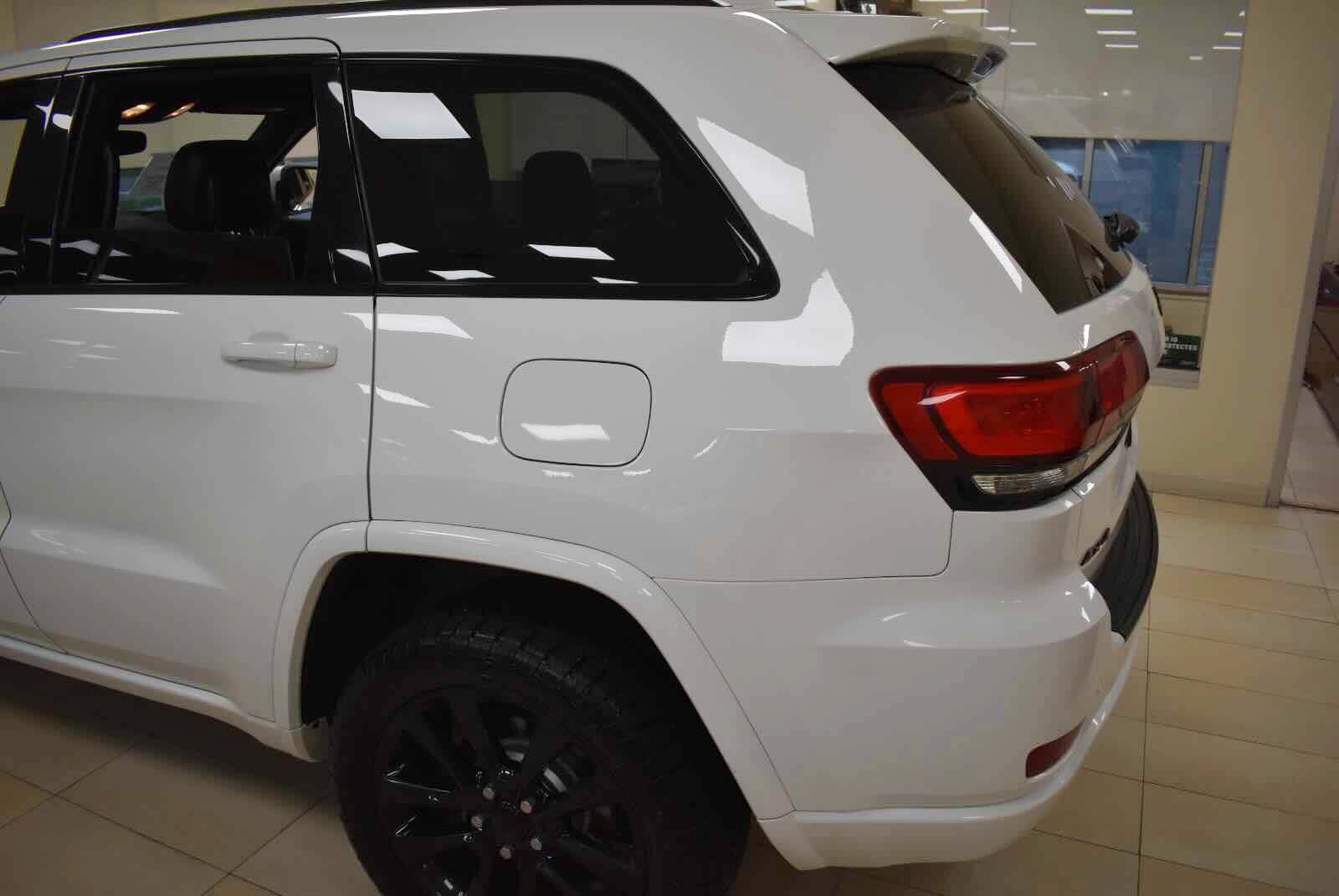 Used 2019 Jeep Grand Cherokee Altitude AWD/4WD image 73