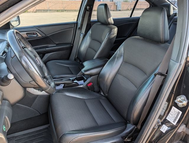 Used 2016 Honda Accord Sport image 21