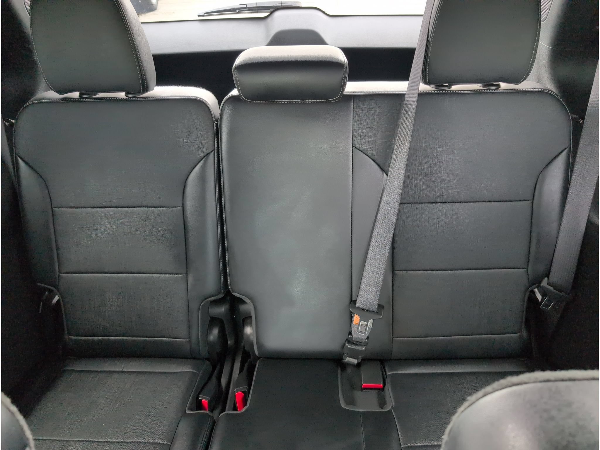 Used 2025 Buick Enclave Preferred FWD image 32