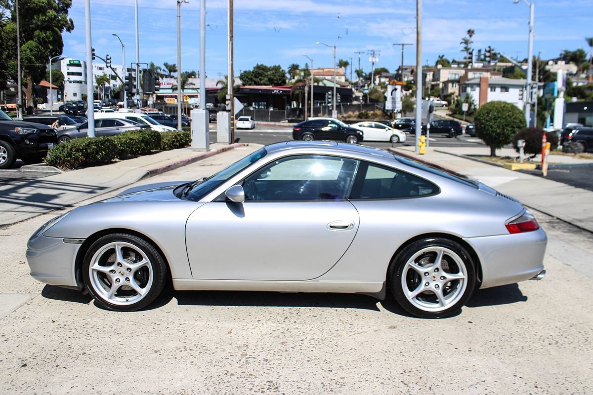 Used 2002 Porsche 911 GT3 RS image 2