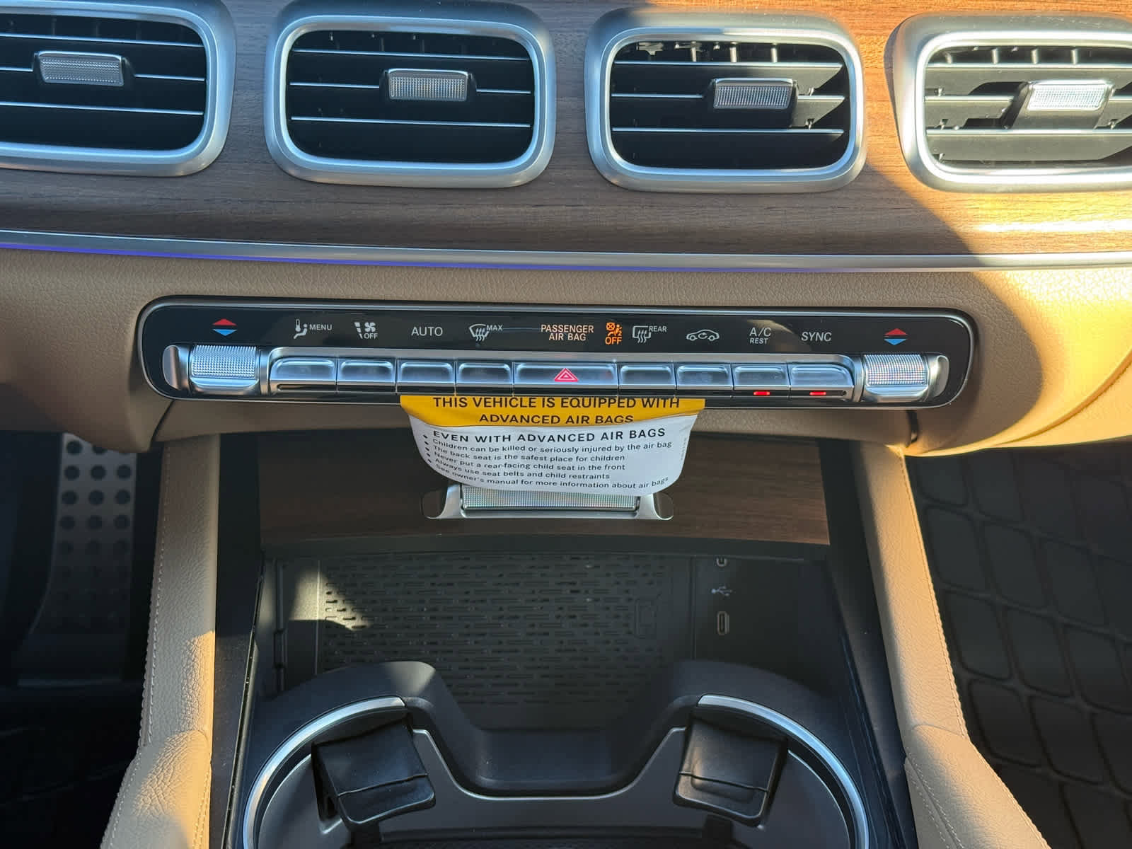 New 2026 Mercedes-Benz GLS 580 4MATIC image 19