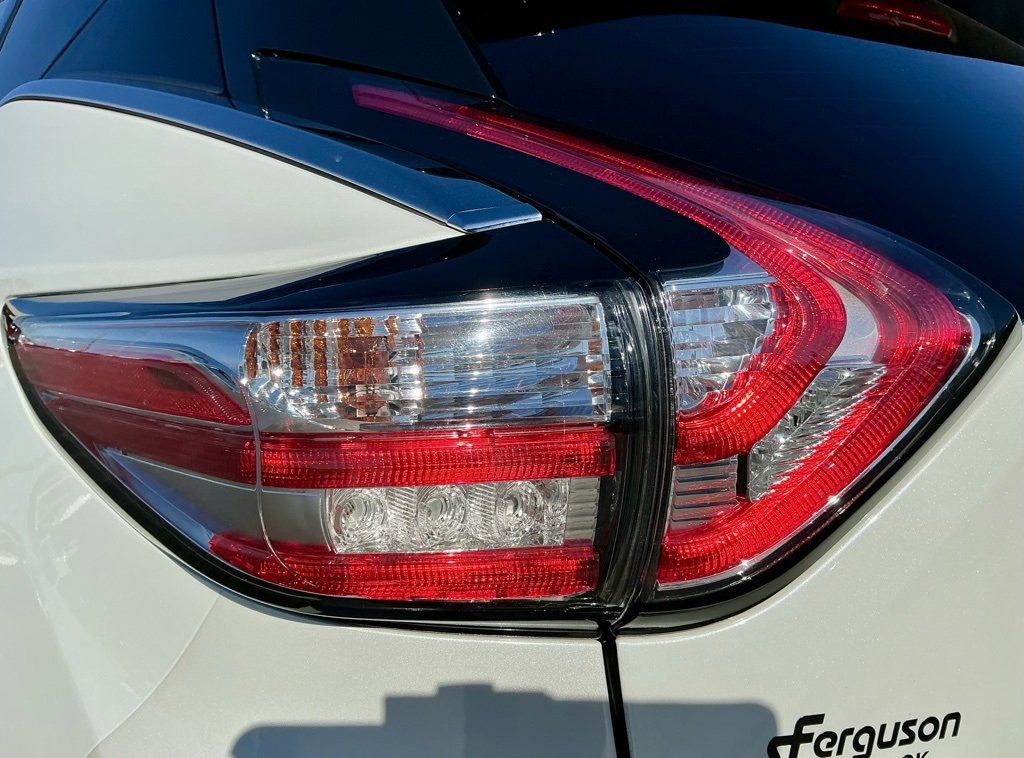 Used 2018 Nissan Murano SL w/ Cargo Package image 14