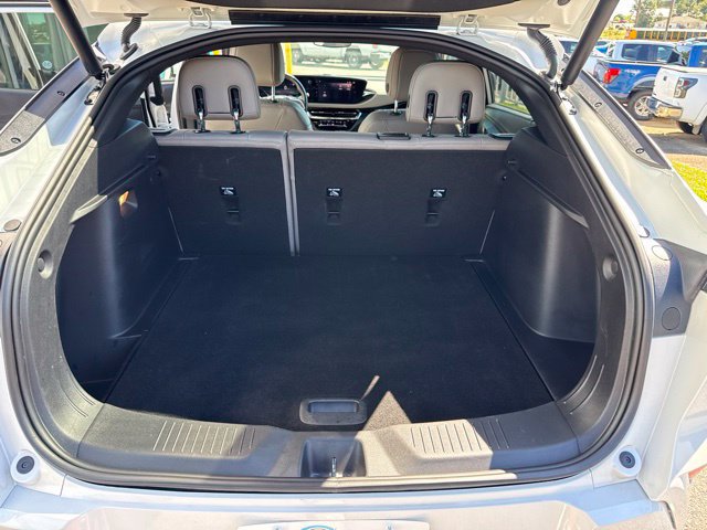 Used 2025 Buick Envista Avenir FWD image 25