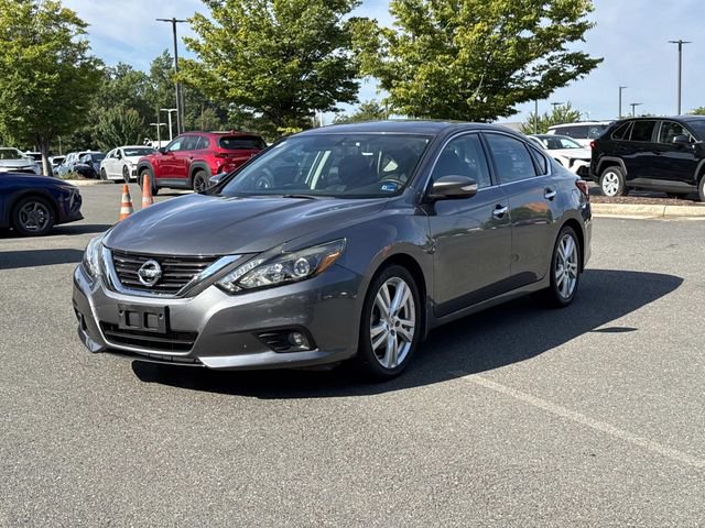 Used 2016 Nissan Altima 3.5 SL w/ 3.5 Technology Package FWD image 5