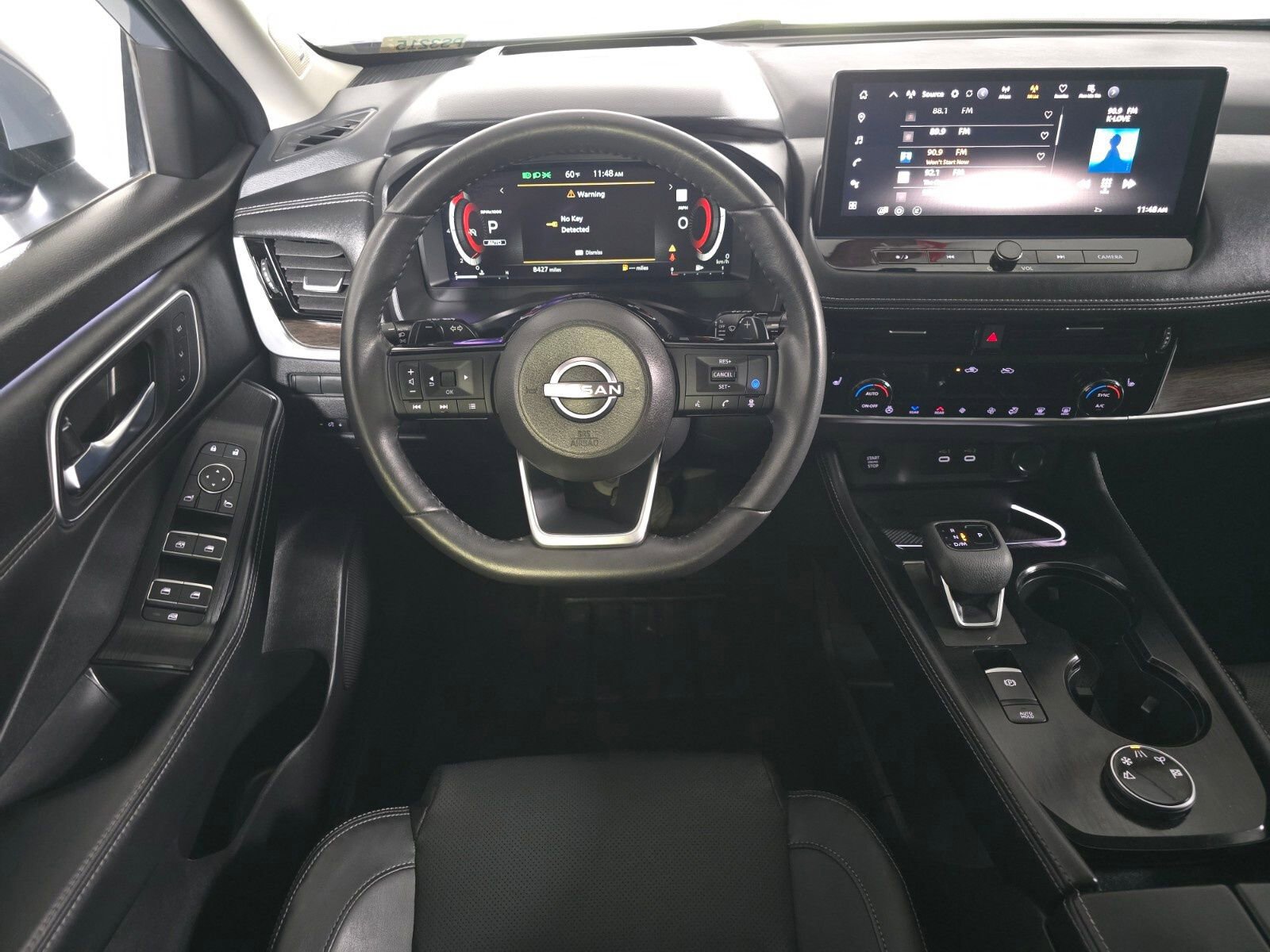 Used 2024 Nissan Rogue Platinum w/ Platinum Premium Package image 33