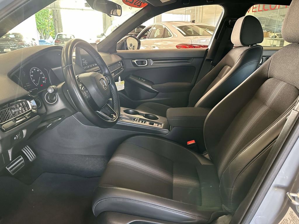 Used 2023 Honda Civic Sport image 16