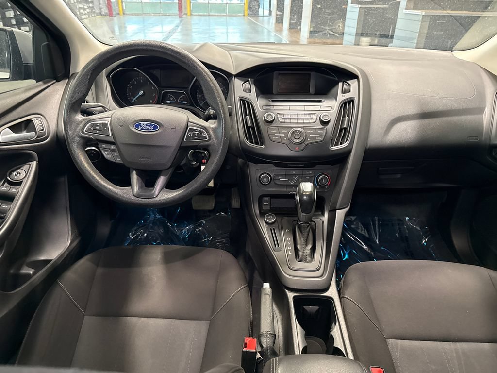 Used 2015 Ford Focus SE FWD image 10